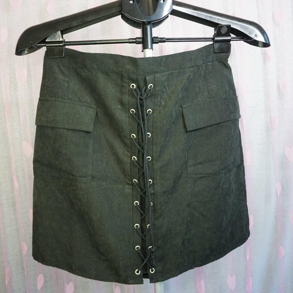 GIA Monae Black Skirt